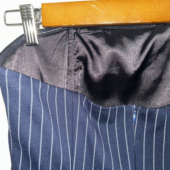 Pinstripe Structured Romper - Picture 4 of 5